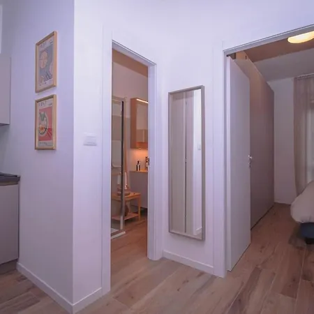 Casa Tatattoli, Metro Appartamento