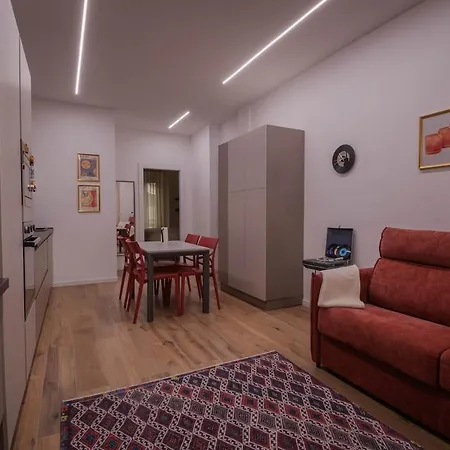 Casa Tatattoli, Metro Апартаменты Турин
